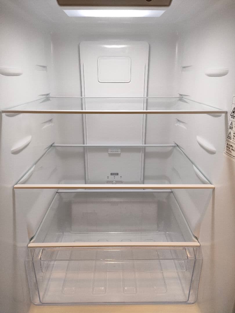 2024年製　シャープSJ-BD23M　プラズマクラスター冷蔵庫　230L右開き