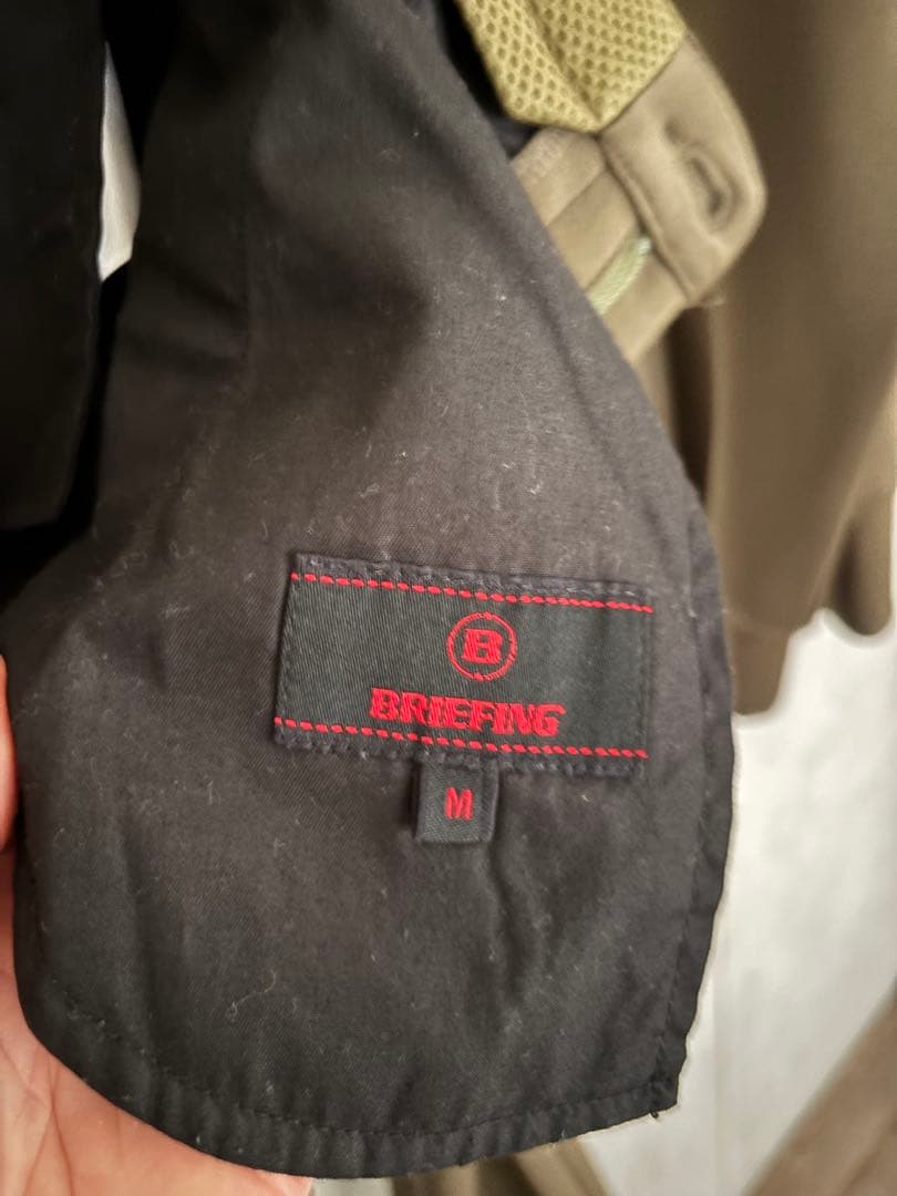 ブリーフィング　上下　ルイです。