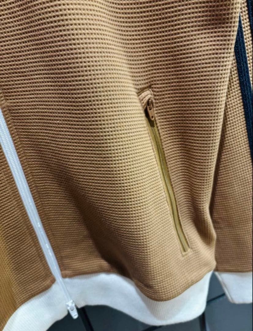 新品L adidas 長袖ジャケット ブラウン　KB8952