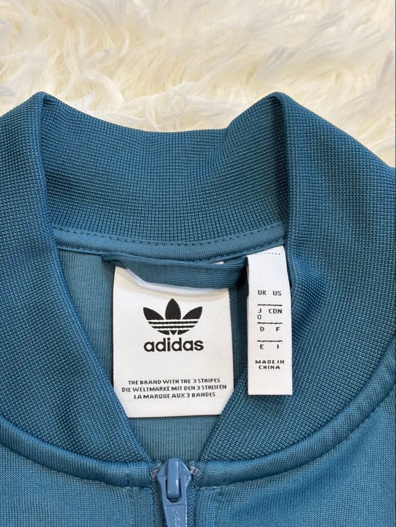 【希少カラー】アディダスオリジナルス　トラックジャケット　O