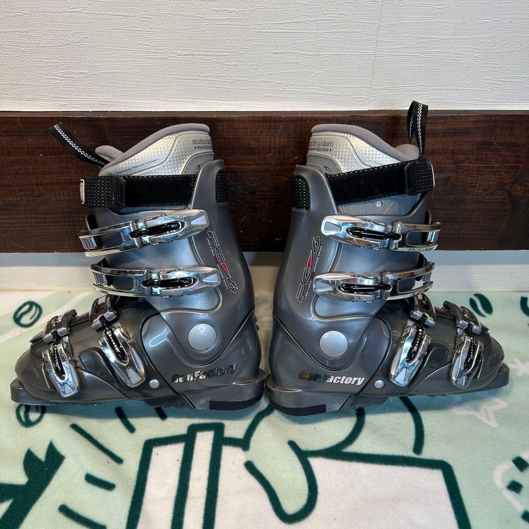 ◇美品◇ KNEISSL BIGFOOT 64cm ブーツ　22〜22.5cm