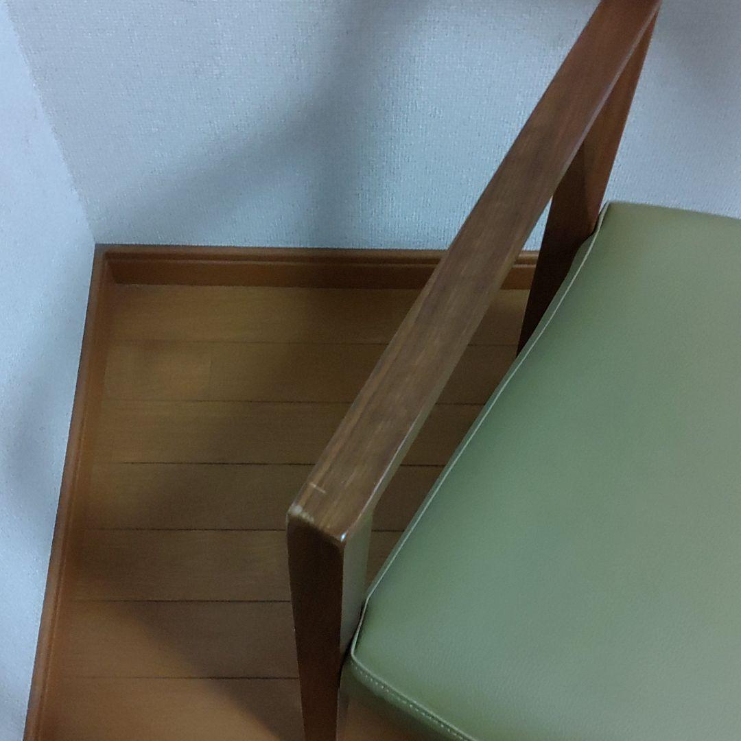 《6/28~30限定セール》肘掛け椅子　カリモク家具　椅子　アームチェア