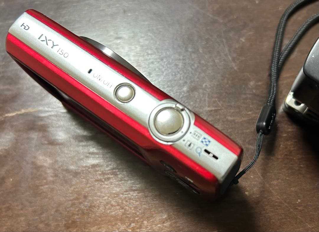 Canon IXY 150 レッド バッテリーチャージャー付き