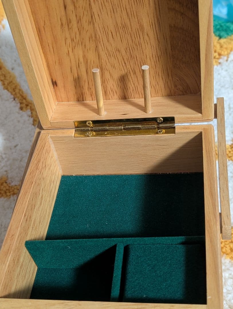 レア商品】ハローキティ 木製裁縫箱