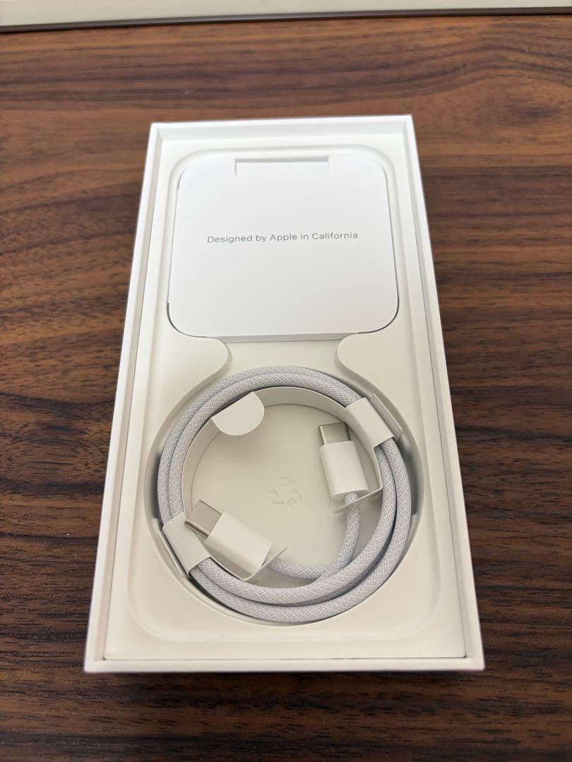 【中古美品】 iPhone 15Pro 128GB ナチュラルチタニウム