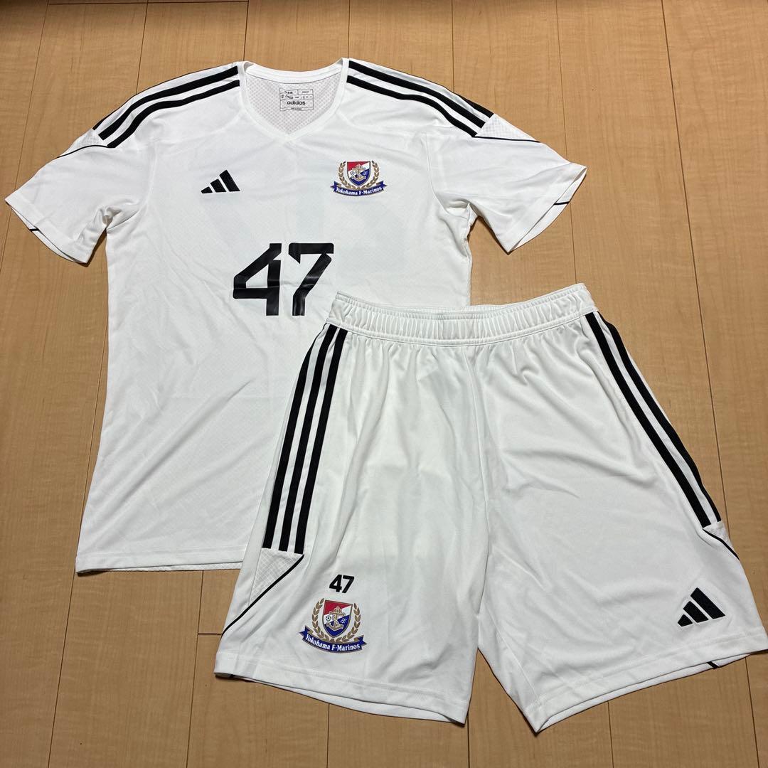 横浜F・マリノス サッカーウェアセット 47番 - メルカリ