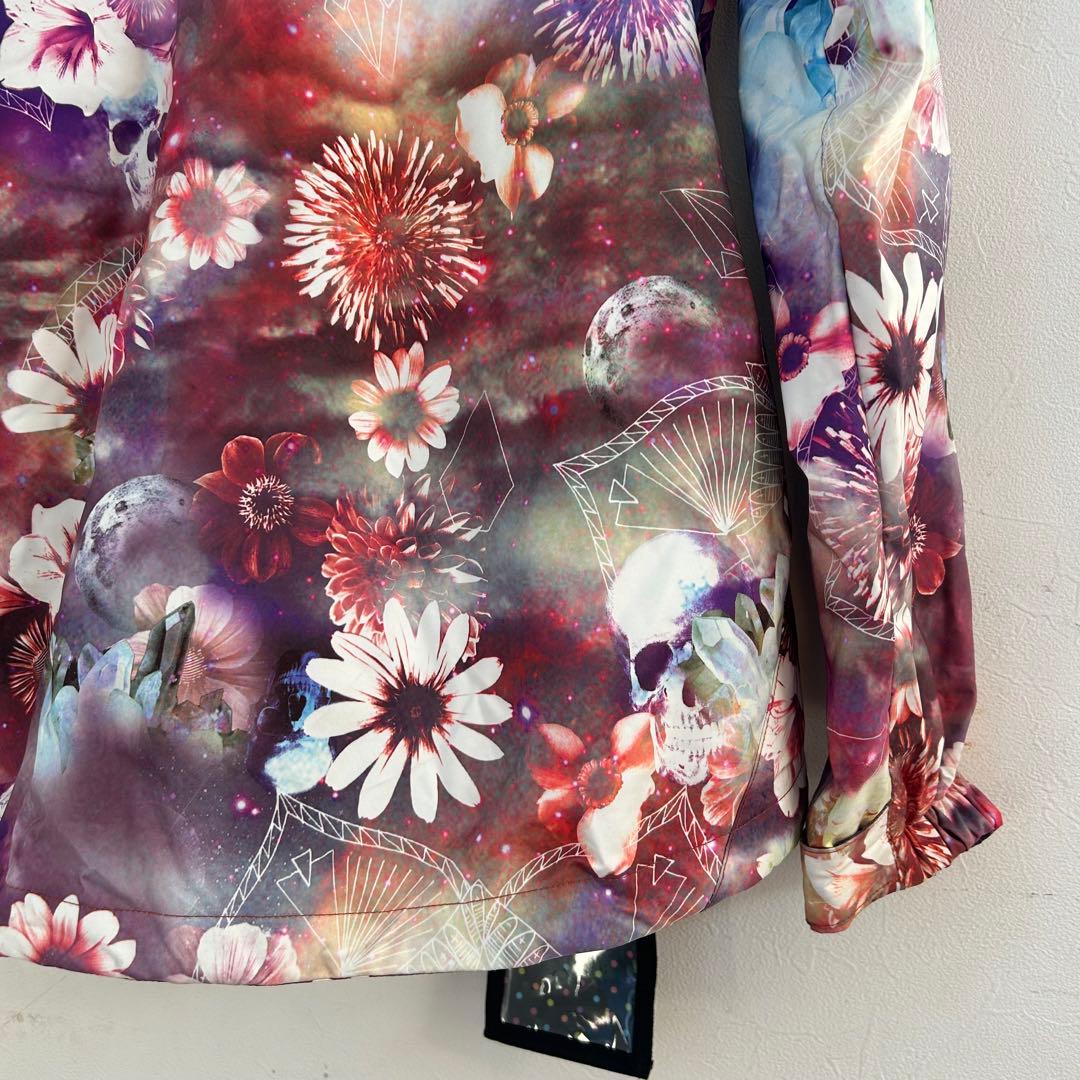 美品　ボルコム　レディース　スノーボードスキースノボウェア　パスケース付　M