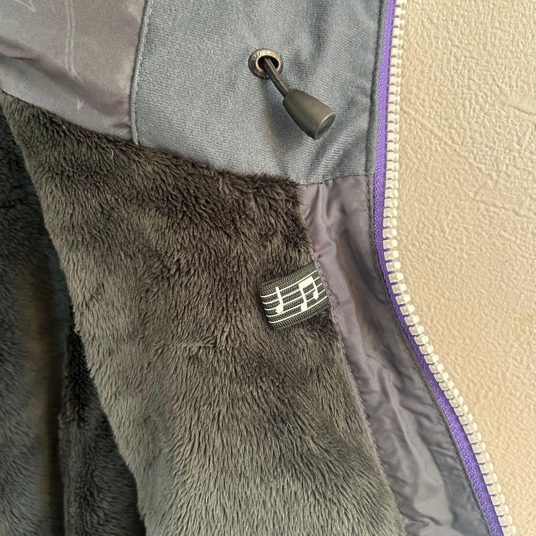 美品　ボルコム　レディース　スノーボードスキースノボウェア　パスケース付　M