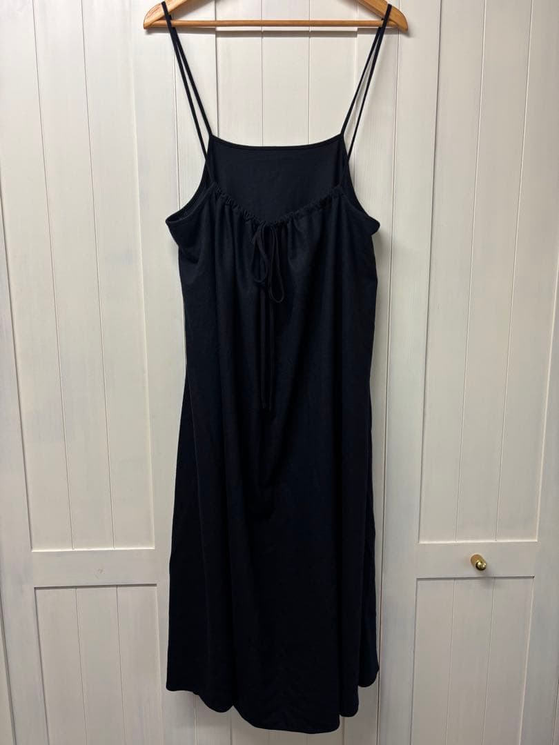 カレンソロジー　ウールフレアワンピース