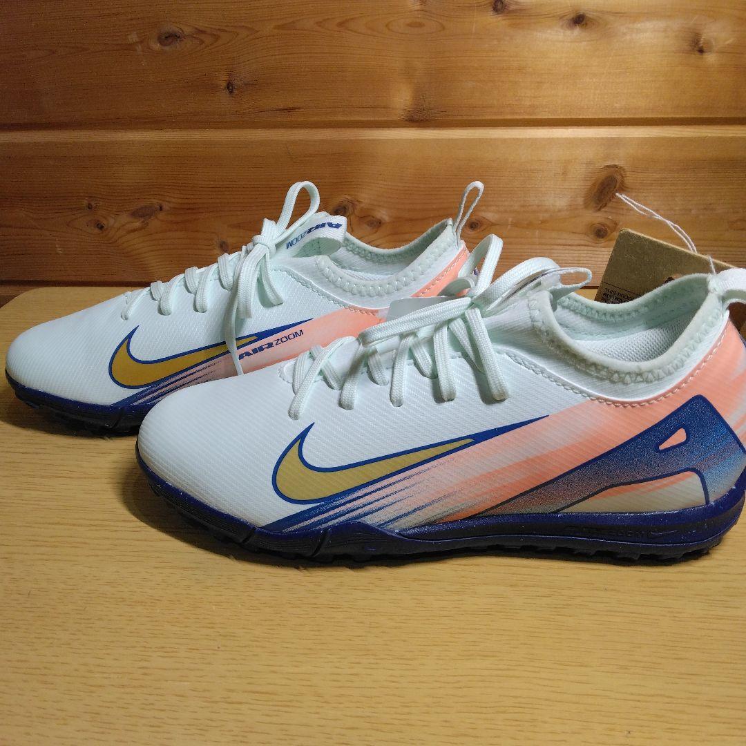 新品 限定2足 NIKE 22.5 CR7 MDS & 30周年 22.0 - メルカリ