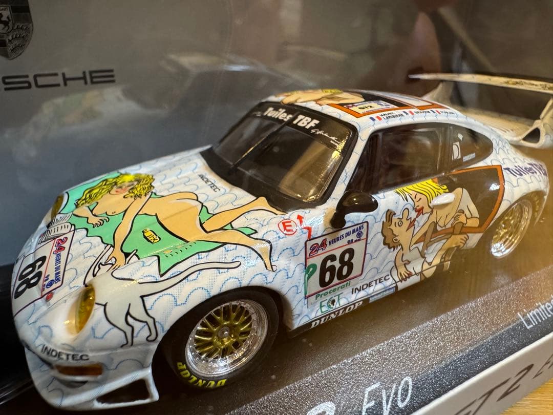 MINICHAMPS】貴重 限定993台Porsche 911 GT2 EVO