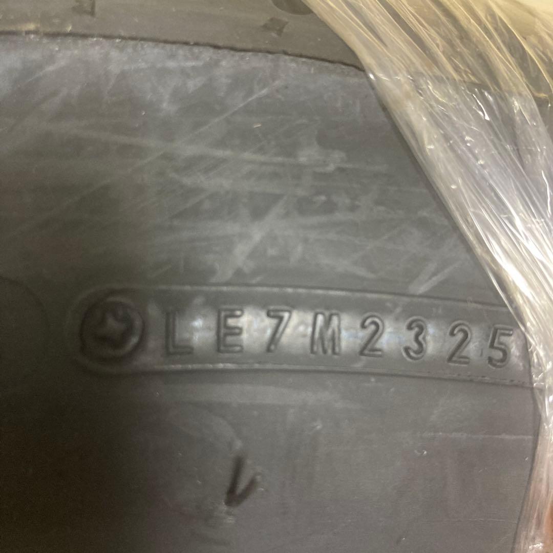 新品　DUNLOP D404F フロントタイヤ 130/90-16