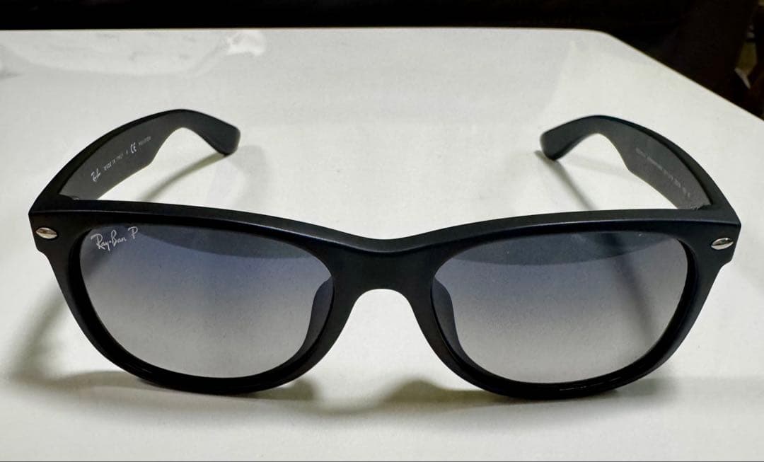 Ray-Ban RB2132 ニューウェイファーラー 偏光レンズ