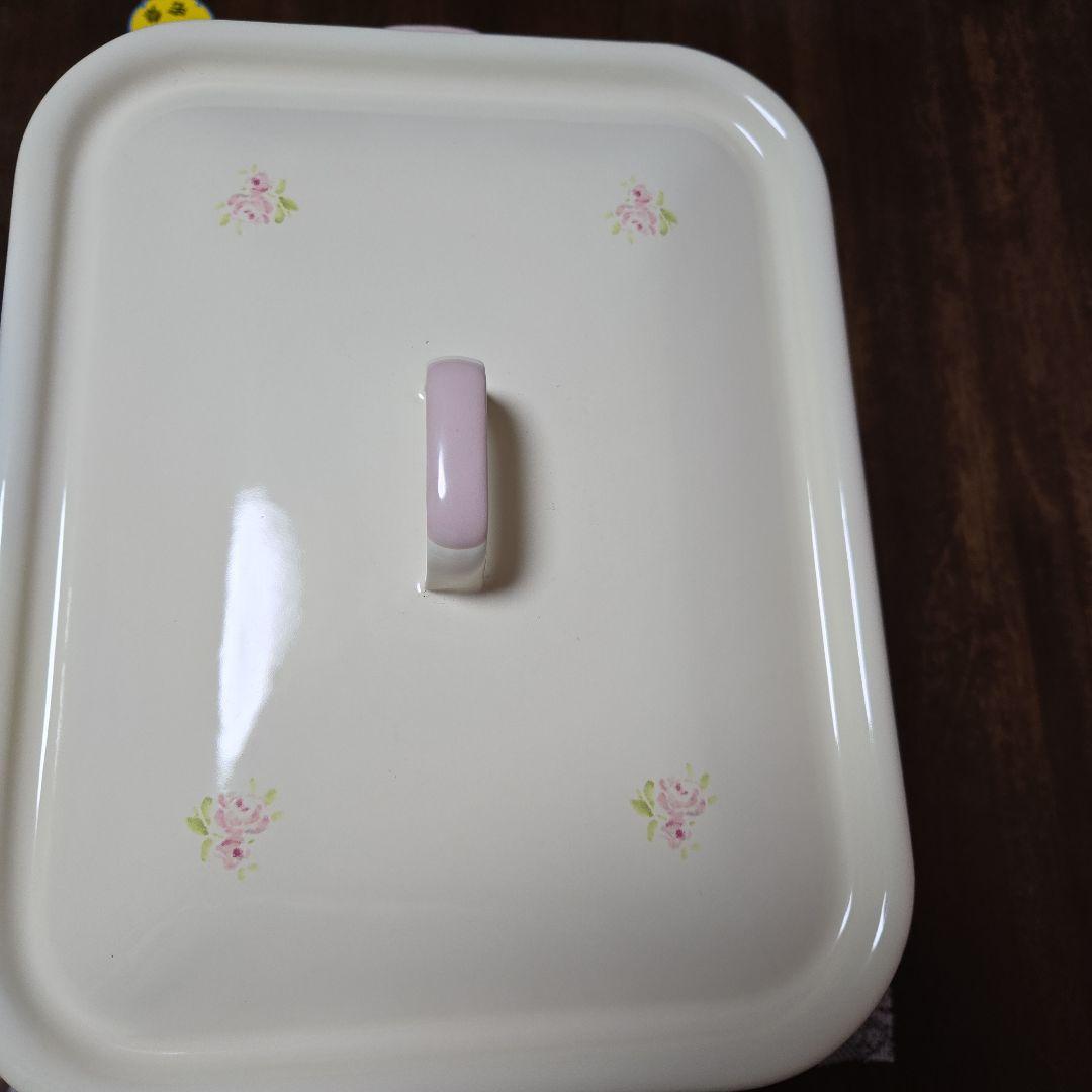 イマン　ホーロー缶