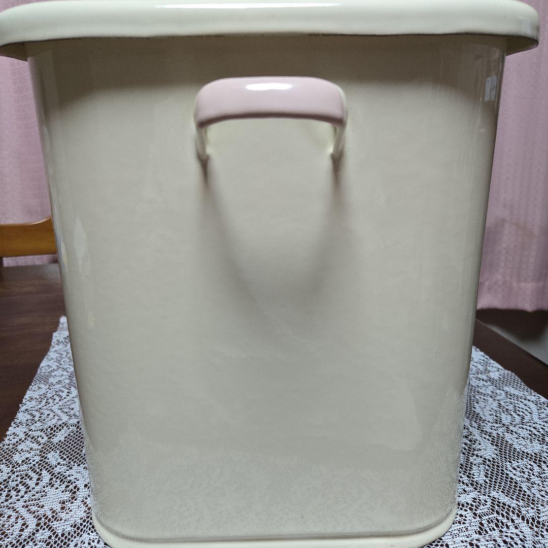 イマン　ホーロー缶