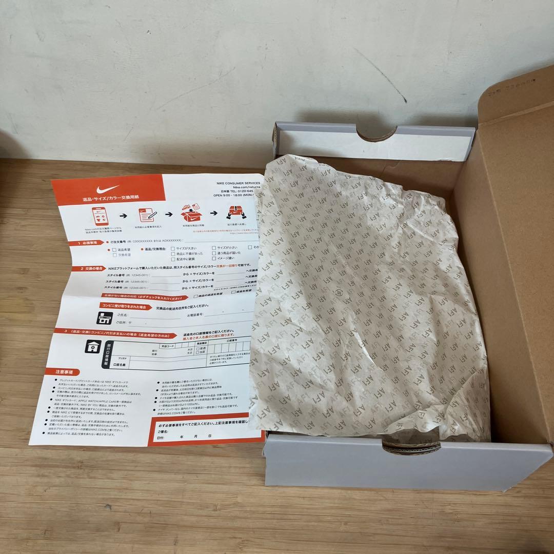 新品未使用WMNS AIR FORCE 1 '07 SE 24cm ホワイト