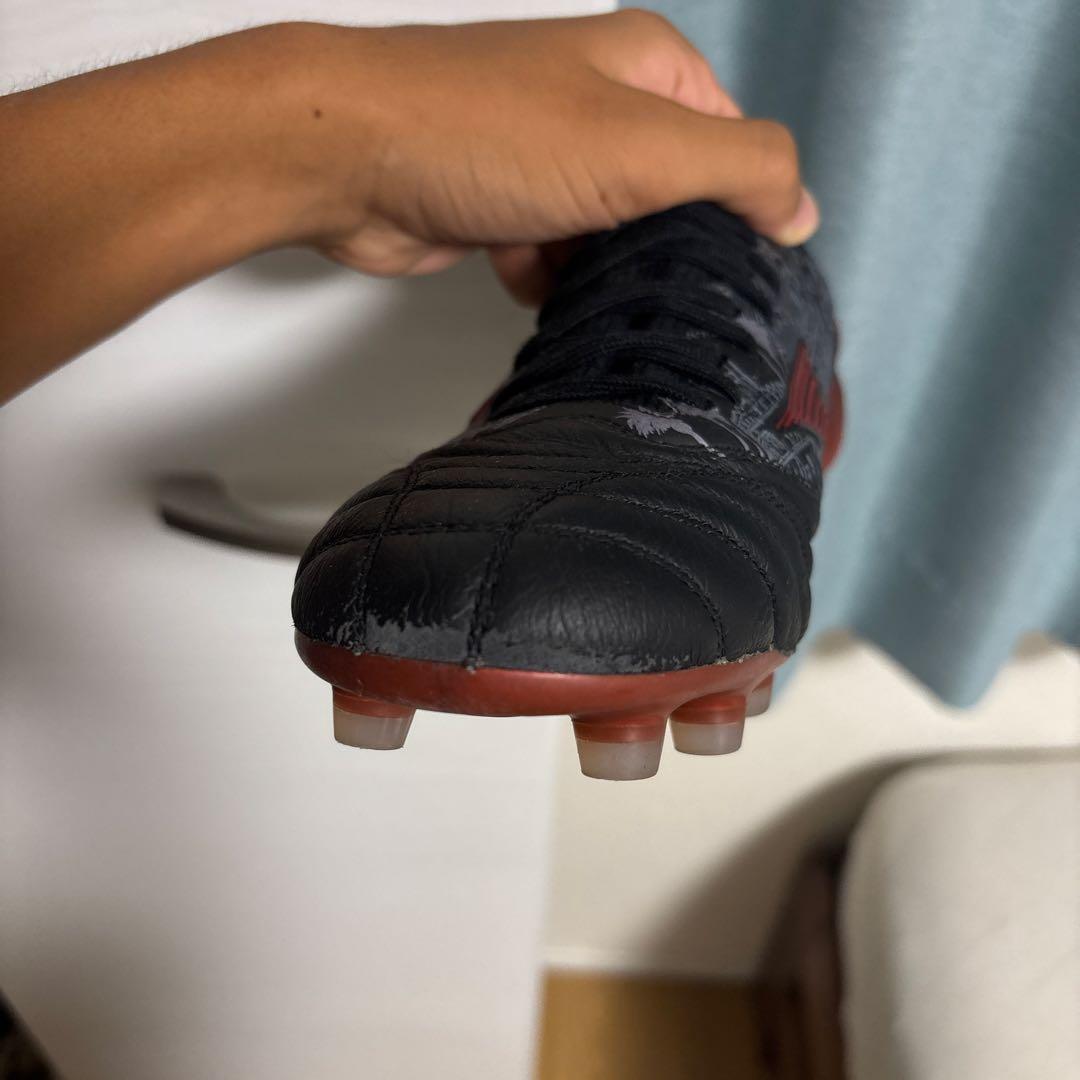 サッカースパイク モレリア ネオ 3 β 26.0cm