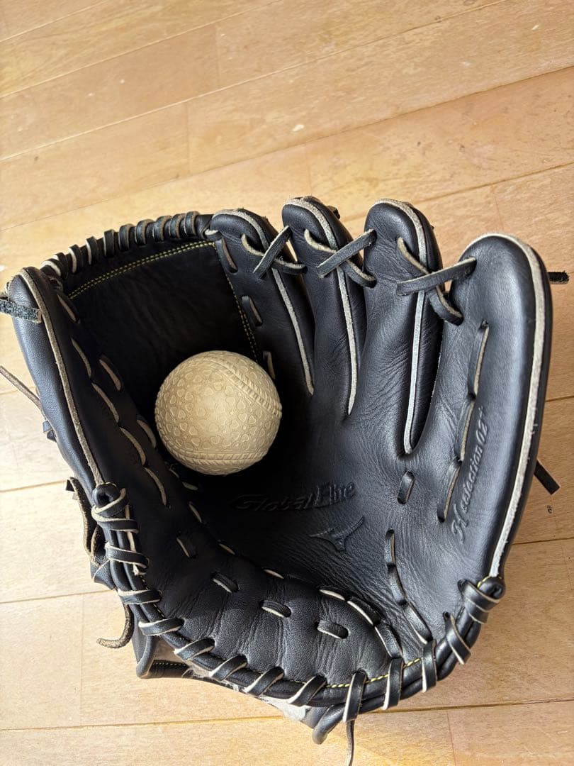 ［週末限定値下げ］Mizuno Global Elite 軟式グローブ投手用　黒