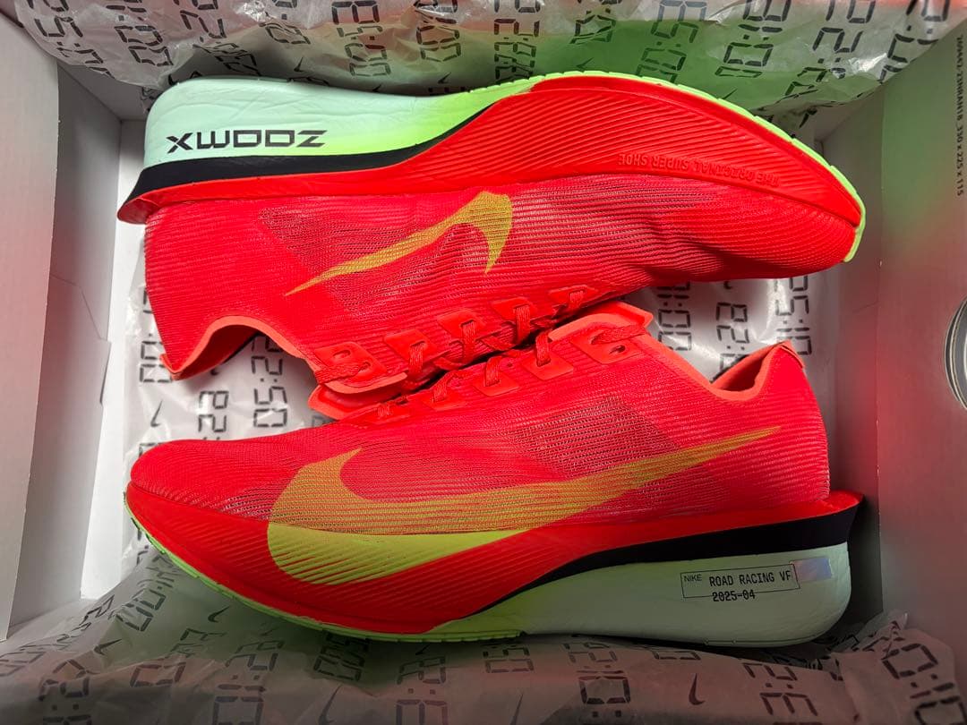 NIKE ヴェイパーフライ ネクスト% 4 【27.0cm】