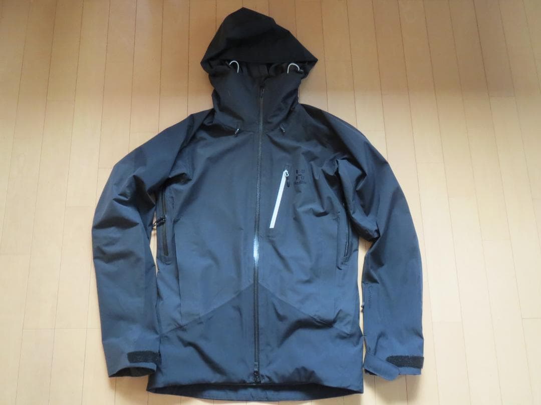 ホグロフス　ジャケット　エッジガード付(取外可能)