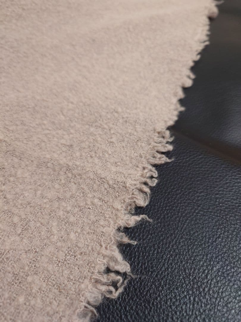 ファリエロ サルティ　Faliero Sarti　ストール　もこもこ　2-1