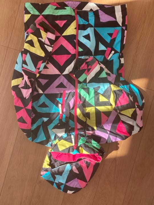 エスティボ　スノーボードウェア上下セット