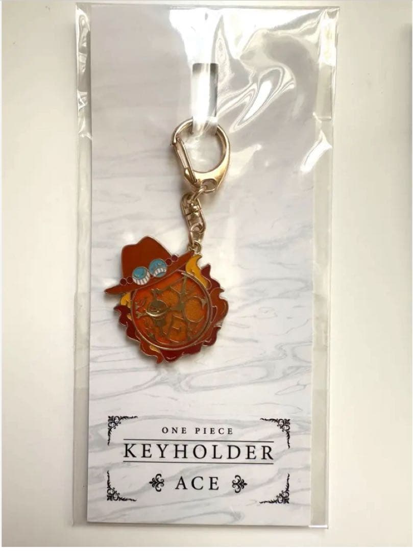 ONE PIECE シンボルモチーフキーホルダー エース シャンクス - メルカリ