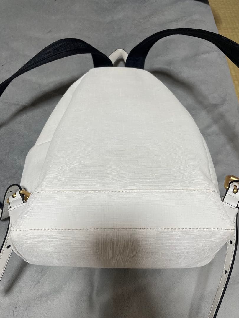 【新品同様】MOSCHINO モスキーノ バッドテディベア レザー ミニリュック