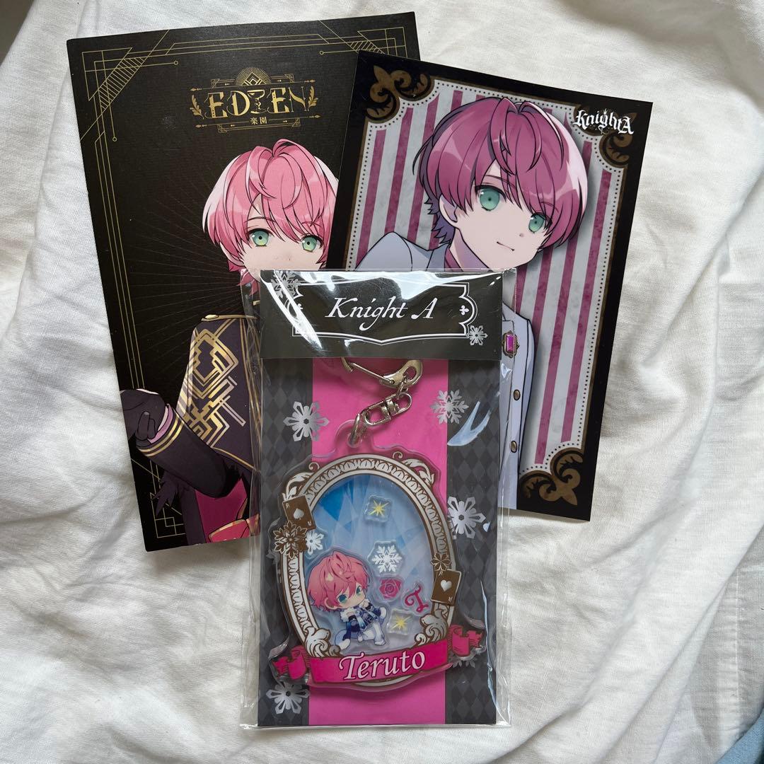 てるとくん アクリルキーホルダー Knight A - メルカリ
