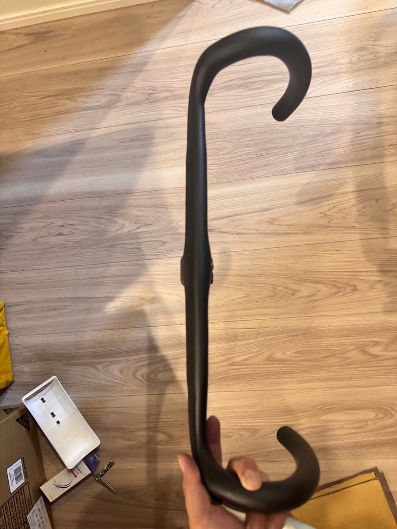 【新品・未使用】カーボン一体型ハンドルバー（中华製）400/100mm約380g