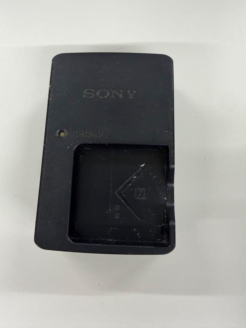 SONY Cyber-shot コンパクトデジタルカメラ　DSC-T99