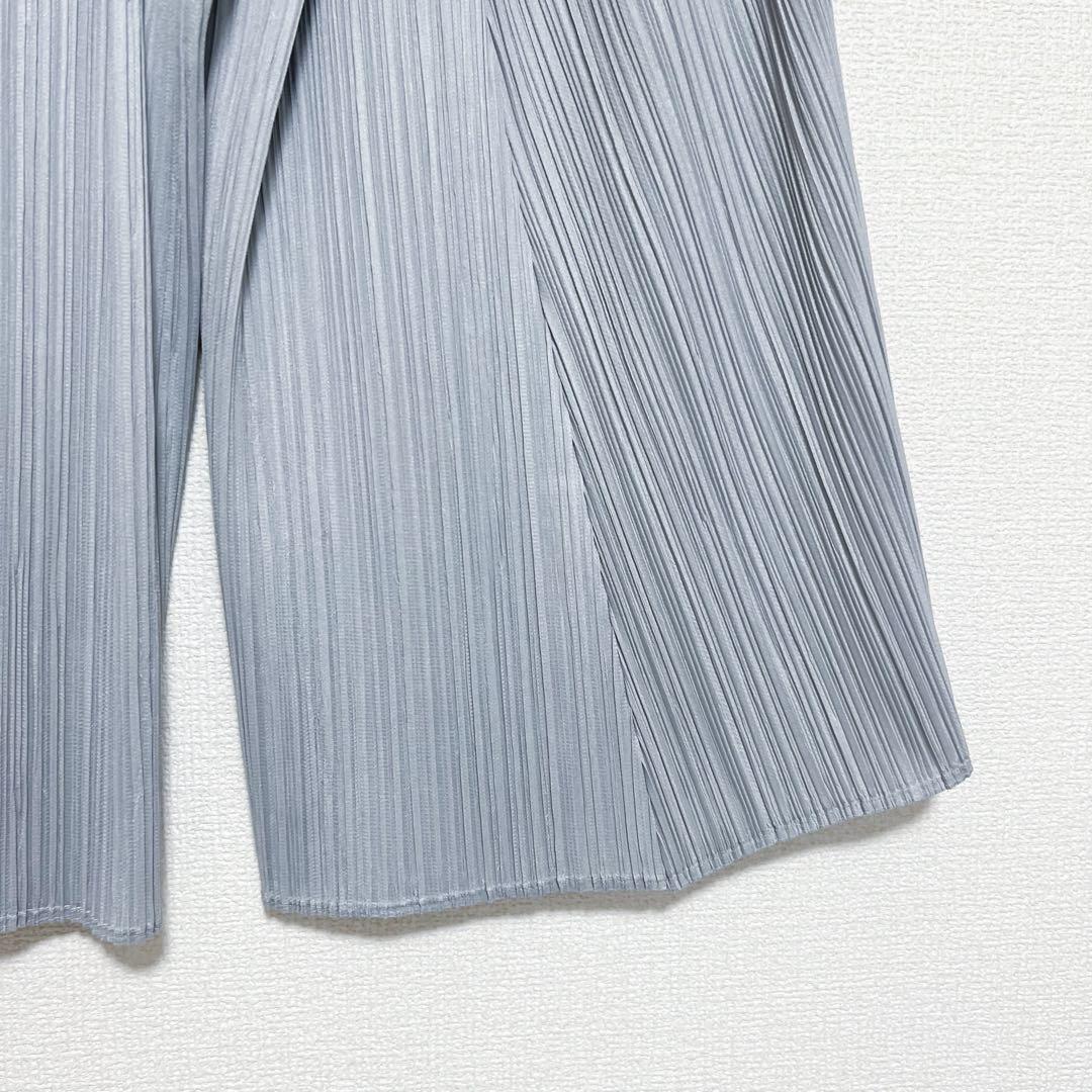 プリーツプリーズ　イッセイミヤケ　タック　ワイドパンツ　グレー　サイズ3