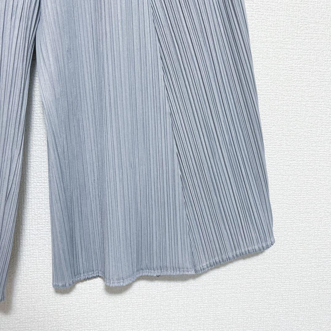 プリーツプリーズ　イッセイミヤケ　タック　ワイドパンツ　グレー　サイズ3