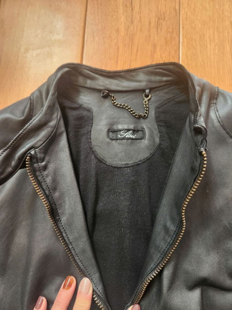 sisii シシ　レザージャケット 黒　S