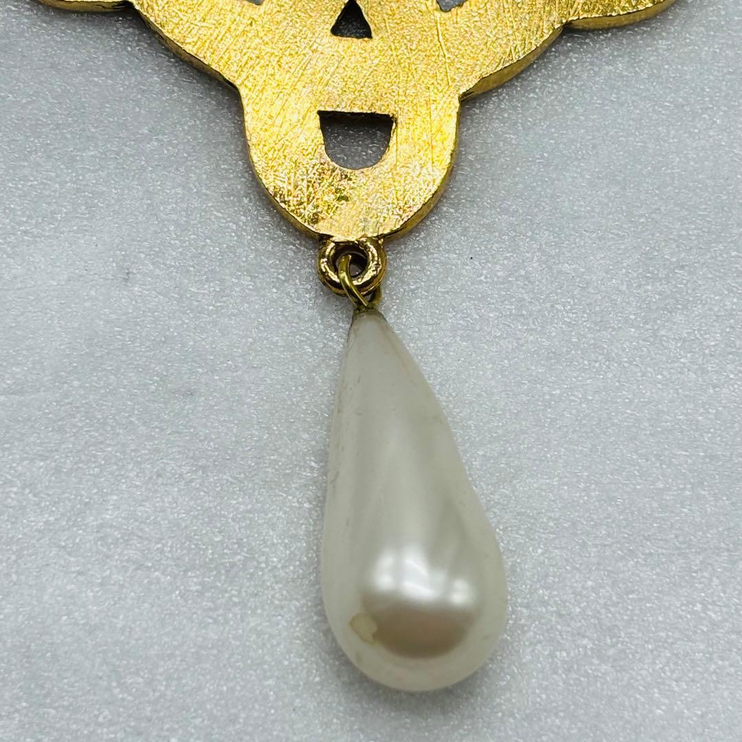 希少　CHANEL シャネル　ヴィンテージ　1970年代　ブローチ　ゴールド