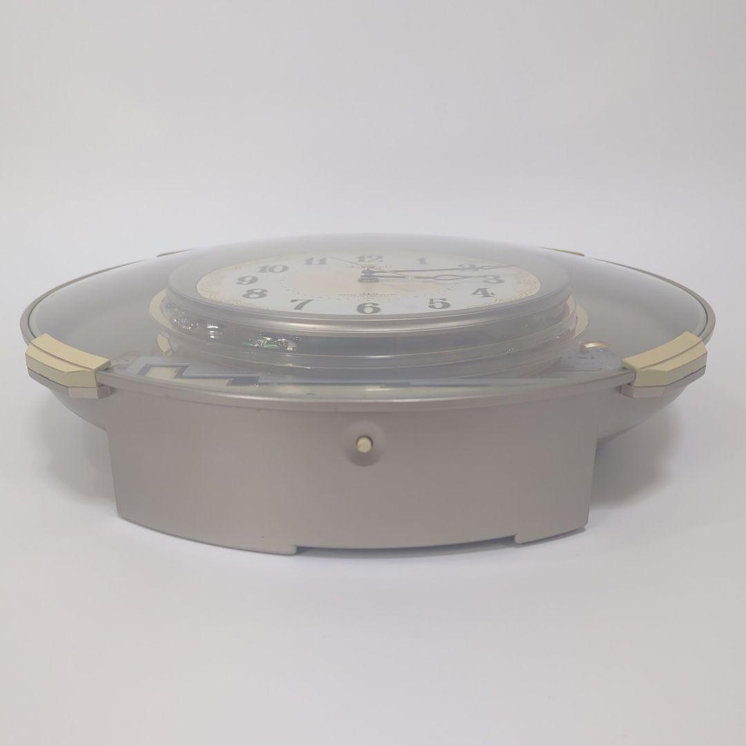 掛け時計 スモールワールド 4MN410RH からくり時計 - メルカリ