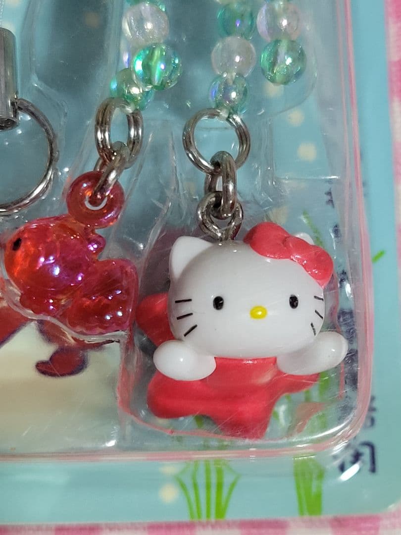 ⚠️箱つぶれあり◇キティ赤いべべ着たかわいい金魚 ストラップ2003年 未