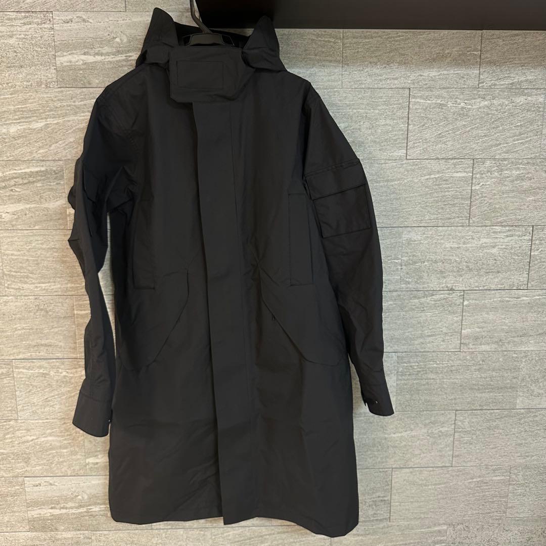 定価52800円　Goldwin MODS COAT BLACK