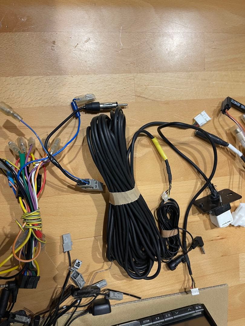 アルパインVIE-X088V.8型ワイド フルセグZVW30プリウス30{X}