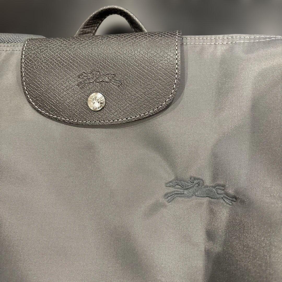 美品【LONGCHAMP 】ロンシャン 折り畳みリュック　グレー