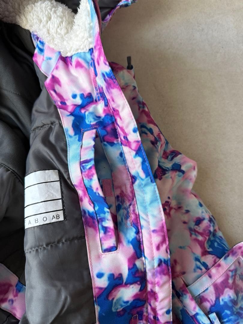 美品　ジュニア　スキーウェア　130〜140 調節可能