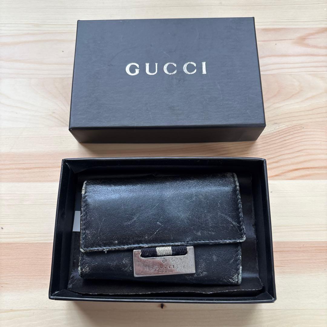 GUCCI ブラックレザーキーケース - メルカリ