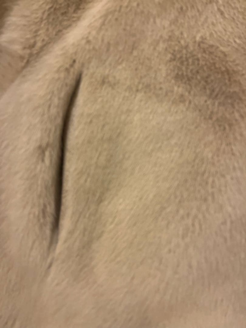 新品　ウィムガゼット「LOUANDREA」別注フェイクムートンコート