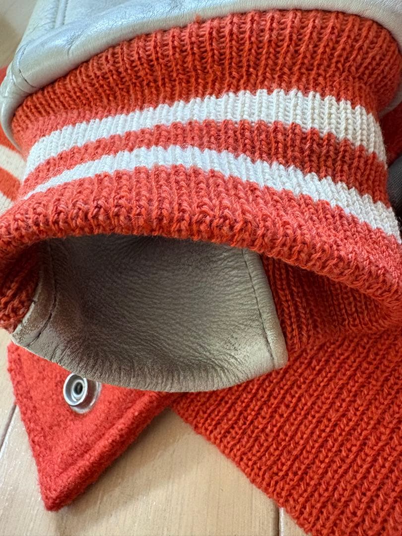 Golden Bear スタジャン オレンジ／白 S