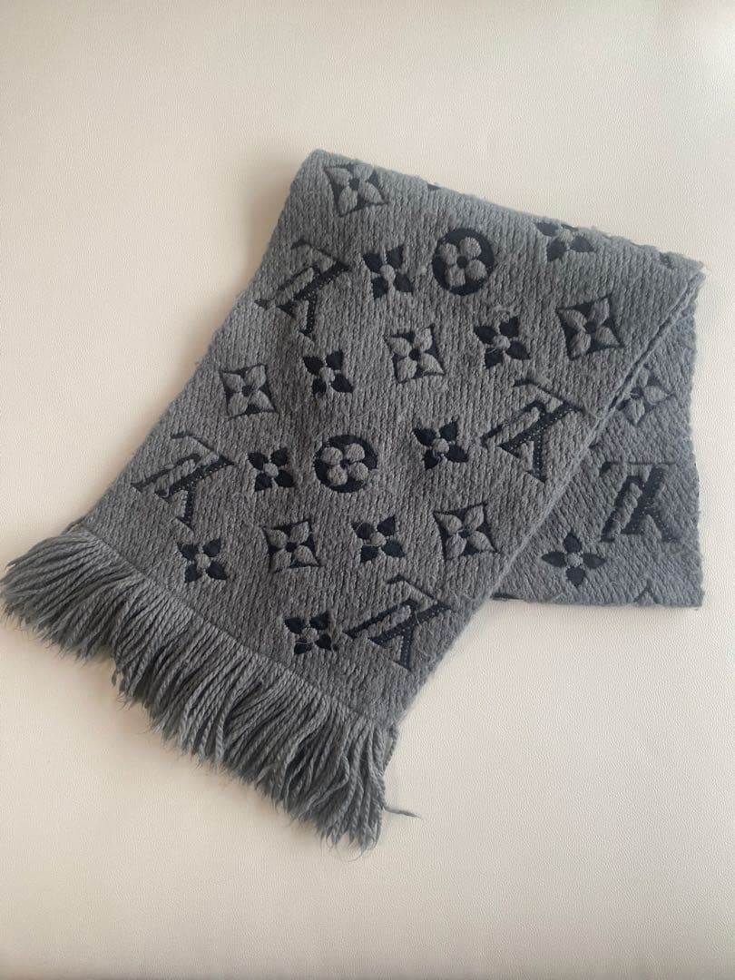 【中古品】ルイ・ヴィトン エシャルプ ロゴ マニア モノグラム マフラー グレー