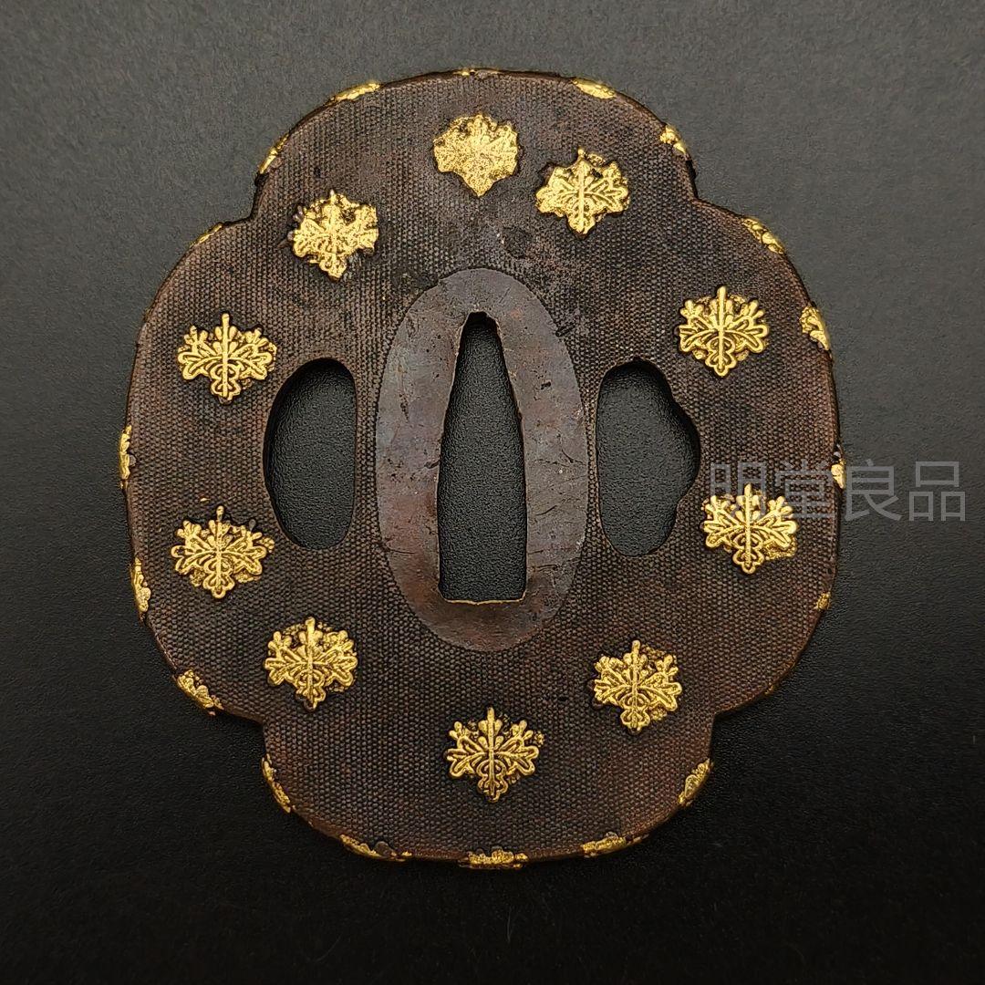 刀鍔　家紋図　五三の桐　日本刀装具　銅地　細工　絵金銀　刀剣美術　武道具