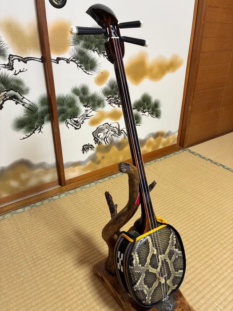 沖縄三線　島黒木！島クルチ！　本蛇皮一枚張り！⑤㉖