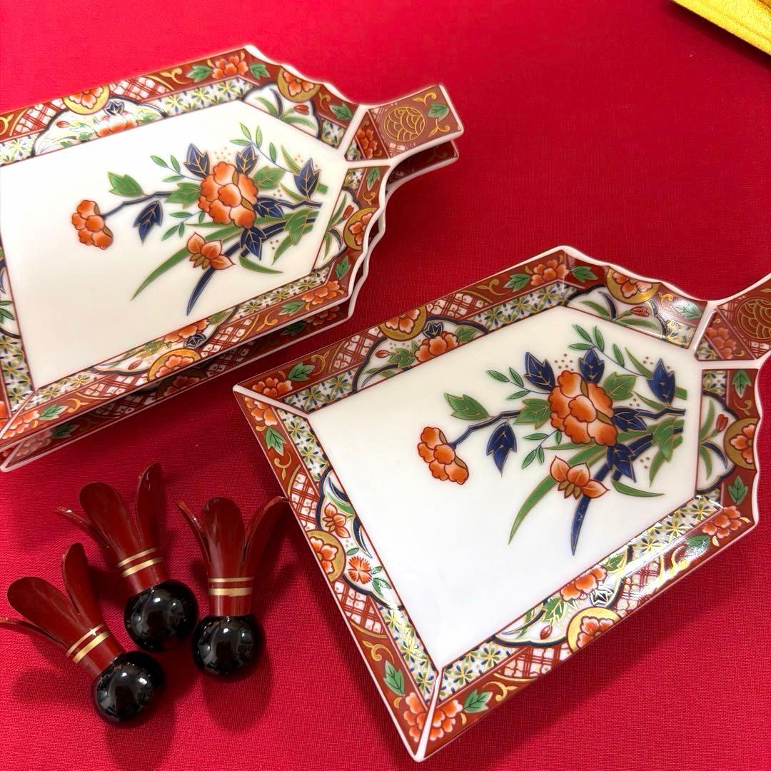 蘭子❀.*・゜ たち吉赤絵金彩角皿　庫山窯羽子板皿　No.4-24