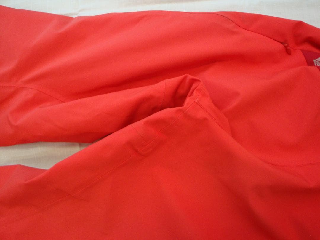 デサント スキーウェア 上下セット USED サイズ(Ｌ) 技術選着用モデル