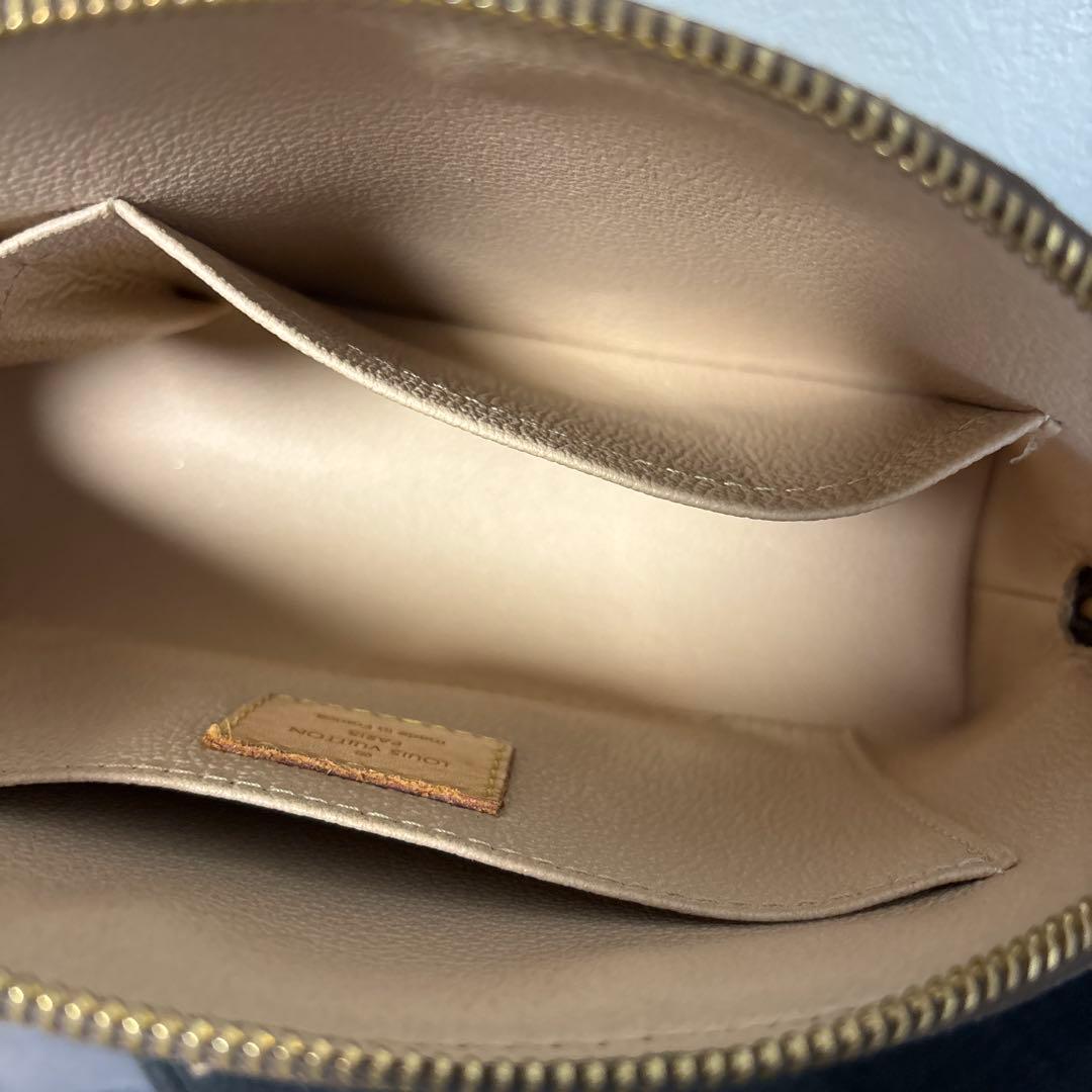 Louis Vuitton ルイヴィトンポシェットコスメティックポーチ